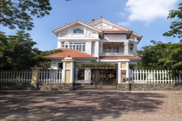 Bán Biệt thự Đường CMT8, Bến Cầu