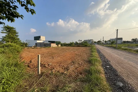 Bán đất nền gần trung tâm Mộc Hóa