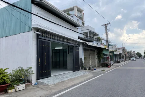 Bán nhà phố Thị trấn Thủ Thừa