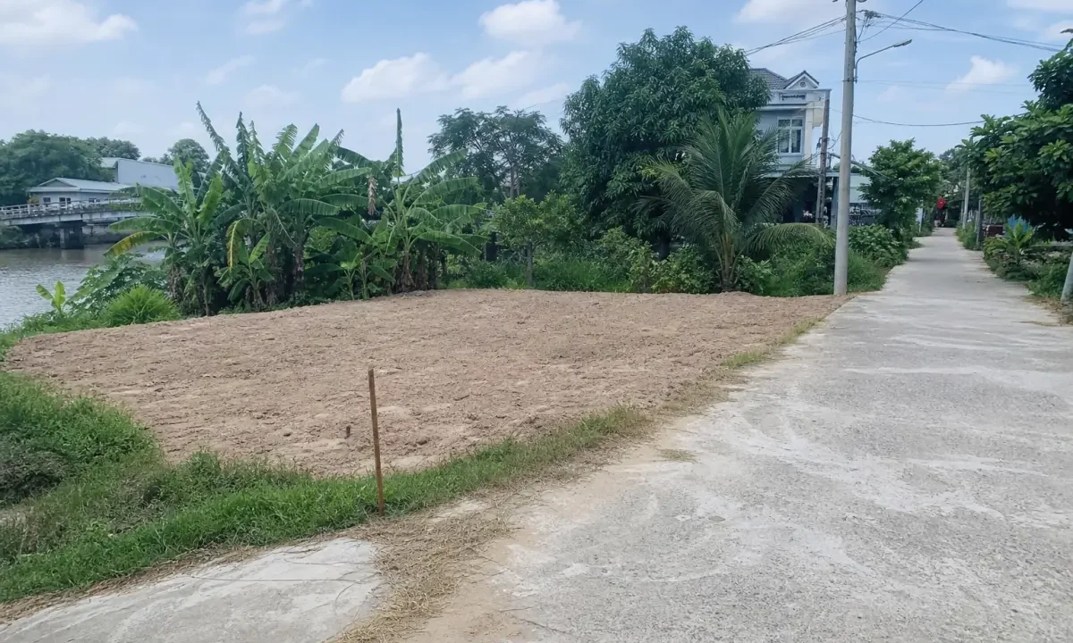 Bán đất nền Thị trấn Tân Trụ