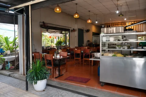 Sang nhượng nhà hàng đang kinh doanh tại Trảng Bàng