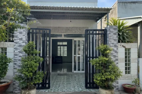 Bán nhà phố Xã Bình Thành, Thạnh Hóa