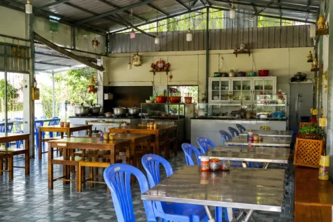 Sang nhượng quán ăn / nhà hàng Xã Tân Tây, Thạnh Hóa