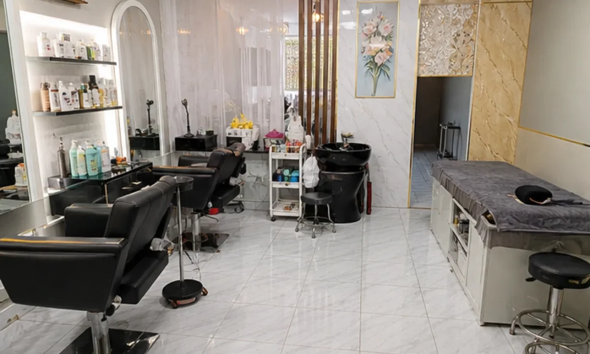 Sang nhượng tiệm spa / salon tóc Xã Vĩnh Thạnh, Tân Hưng
