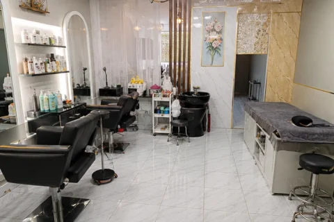 Sang nhượng tiệm spa / salon tóc Xã Vĩnh Thạnh, Tân Hưng