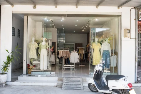 Sang nhượng shop thời trang Xã Đức Huệ, Đức Huệ